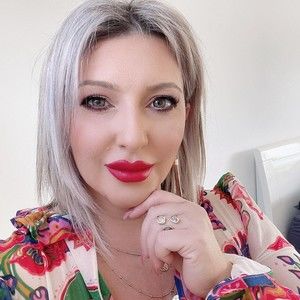 Meet your Posher, Paula